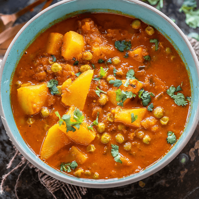 Aloo Motter