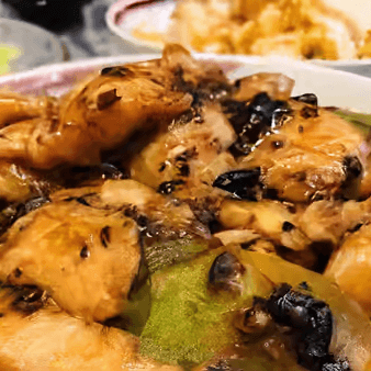 Fish Fillets Topped with Black Beans, Garlic & Chili ⾖豉蒜椒鱼⽚.
