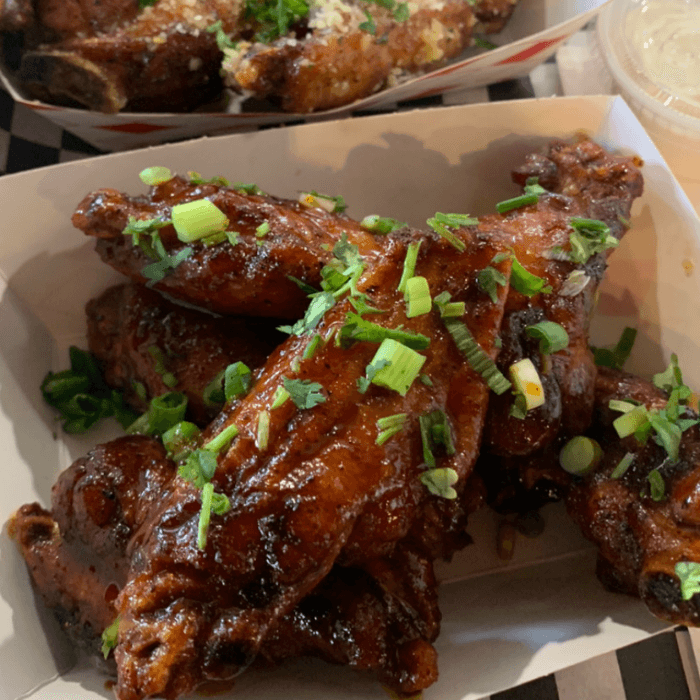 Nashville Wings (Half Dozen)