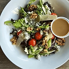 Walnut & Gorgonzola Salad