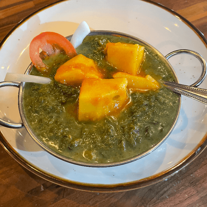 Saag Alu.