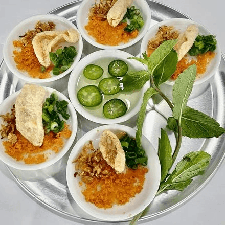 A9 RICE CUP CAKE (5 pieces) / Bánh Bèo Chén (5 miếng).