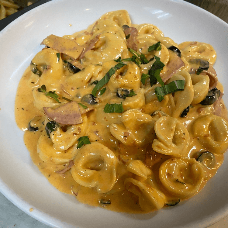 Tortellini Puttanesca