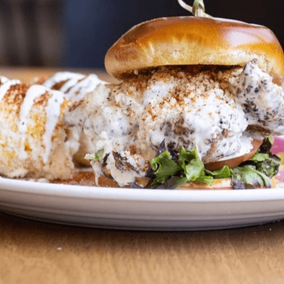 Cleveland Browns food: Sauce The City serving chicken sandwiches