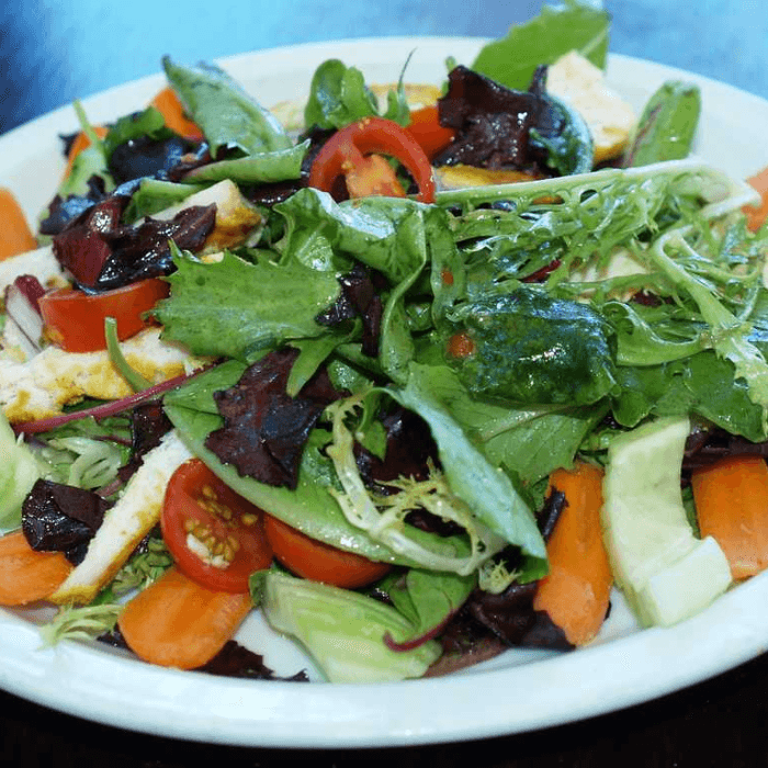 Chicken Mix Green Salad.