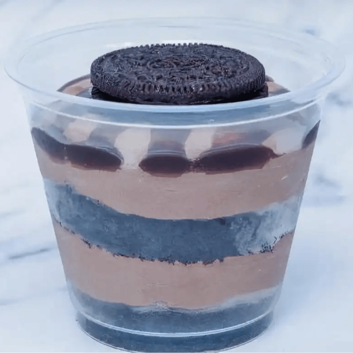 Crumble Cup: Chocolate Fudge Cheesecake