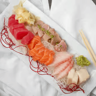 Sashimi Deluxe.
