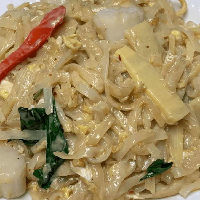 41. Pad Keaw Waan Noodles