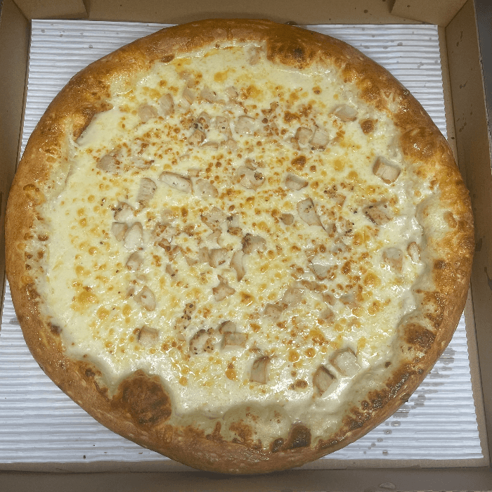 Chicken Alfredo Pizza (16")