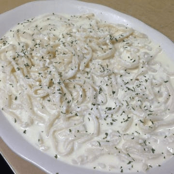 Fettuccine Alfredo.