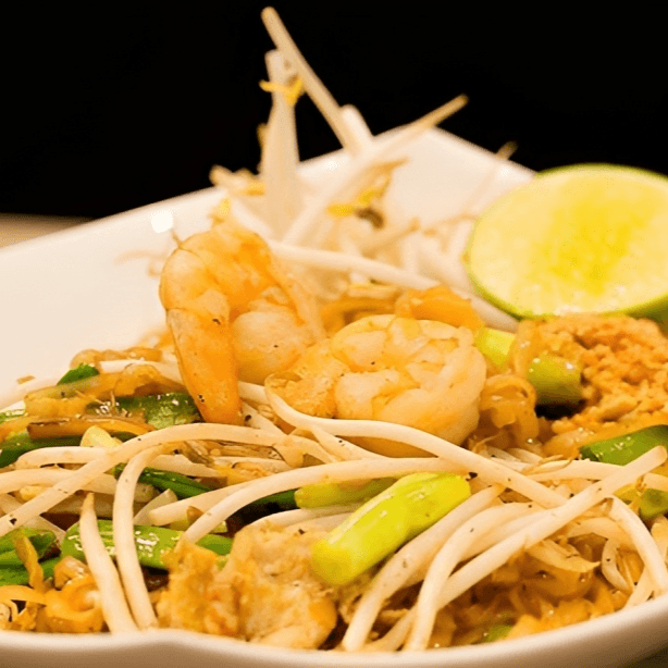 N1. Pad Thai