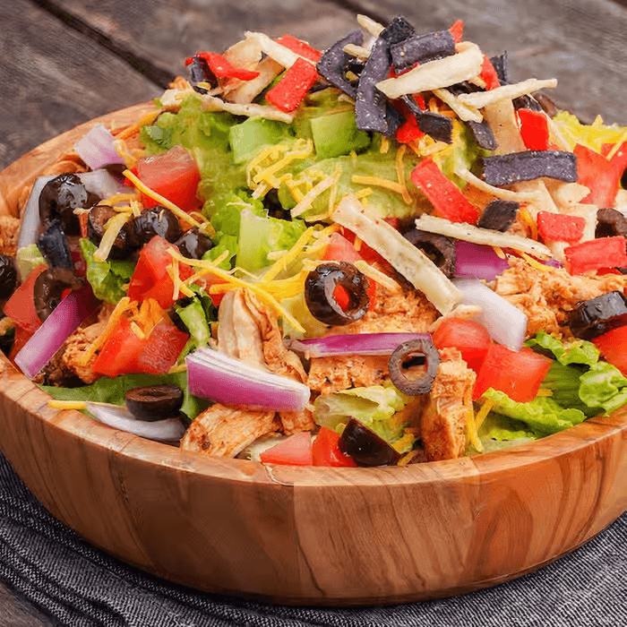 Fresh Mexican Fusion Salads: A Healthy Twist