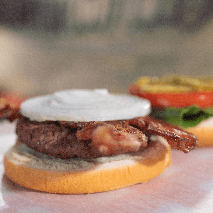The Classic Bacon Hamburger
