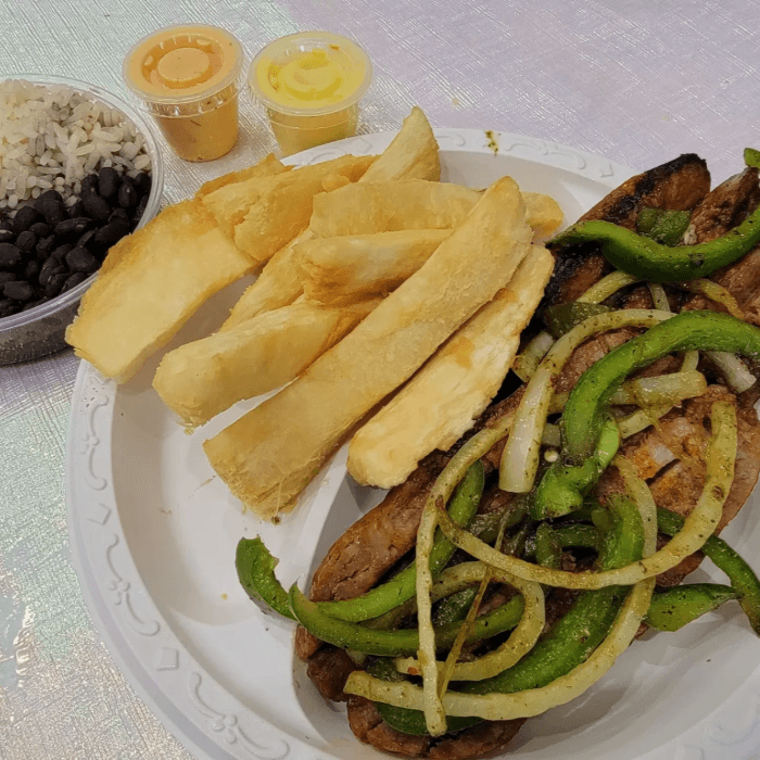 Delicious Chicken Quesadillas: A Peruvian-Latin Fusion