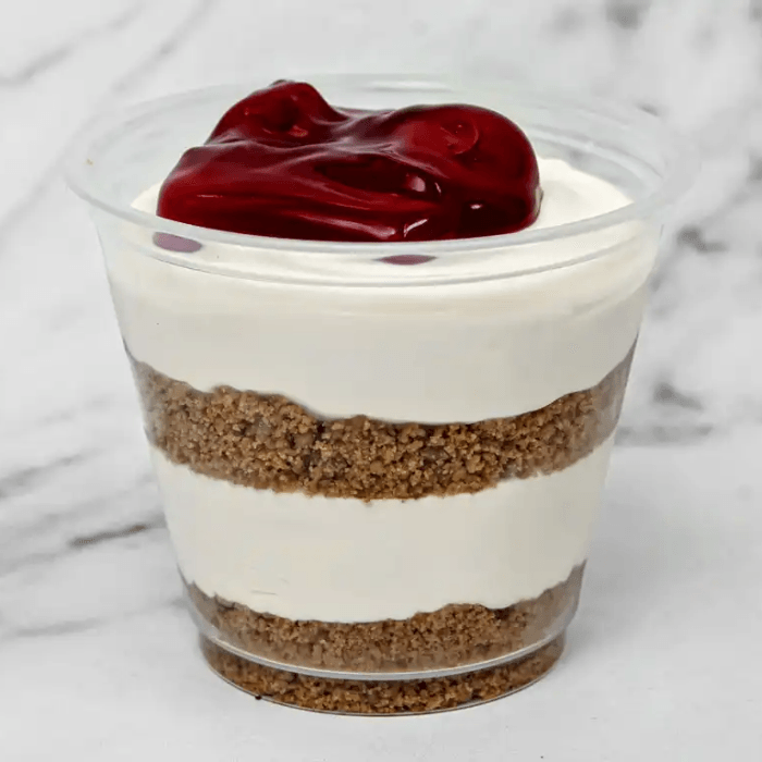 Crumble Cup: Classic Cherry Cheesecake.