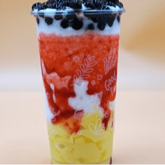 I08. Iced Milk Drink W/ Strawberry, Pudding, & Honey Boba